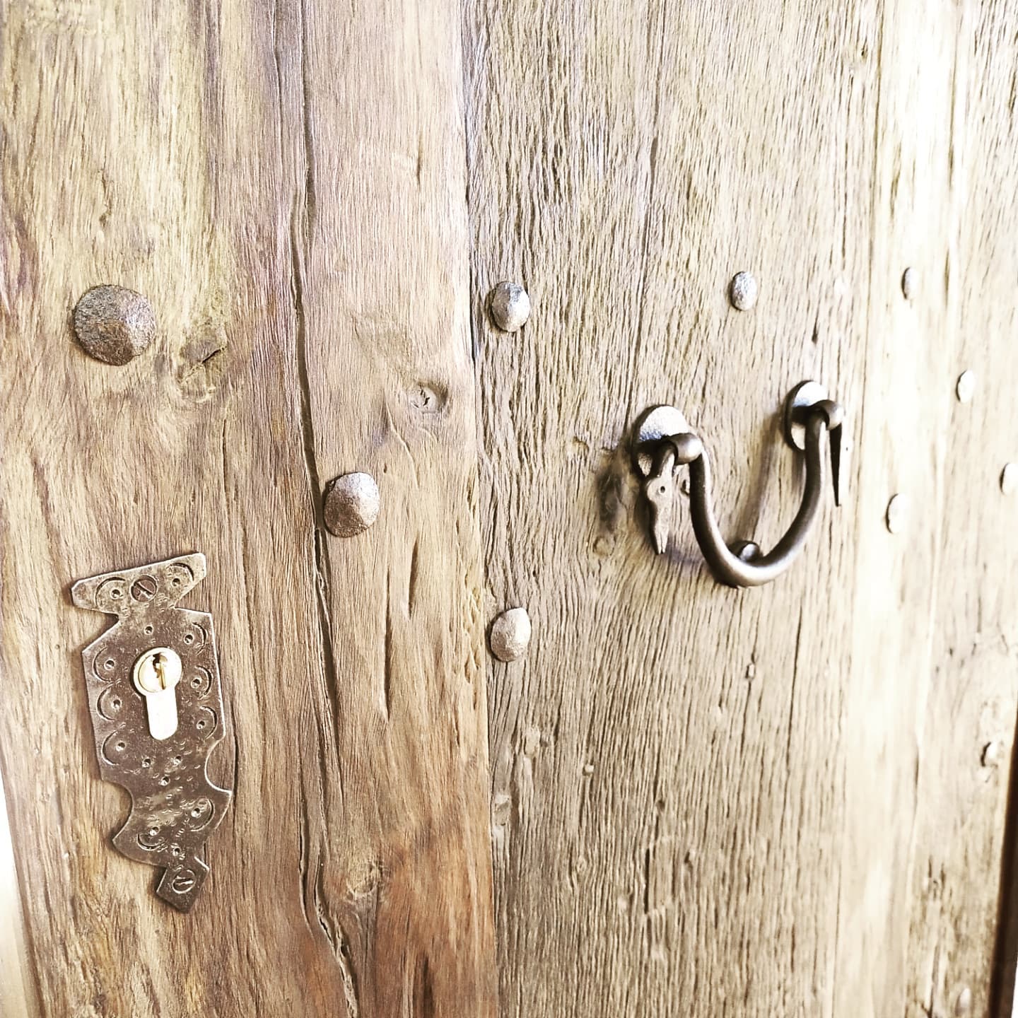 Puerta de arco rústica — foto 3