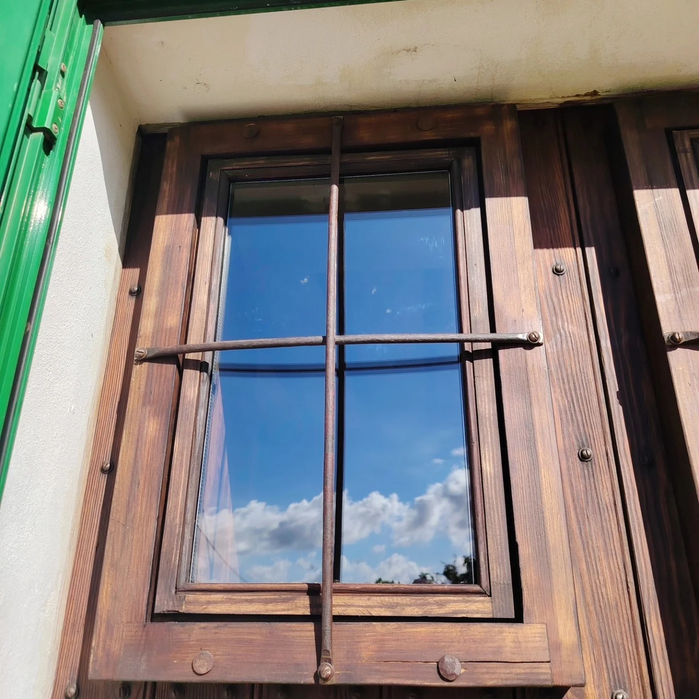 Puerta de entrada artesanal — foto 3